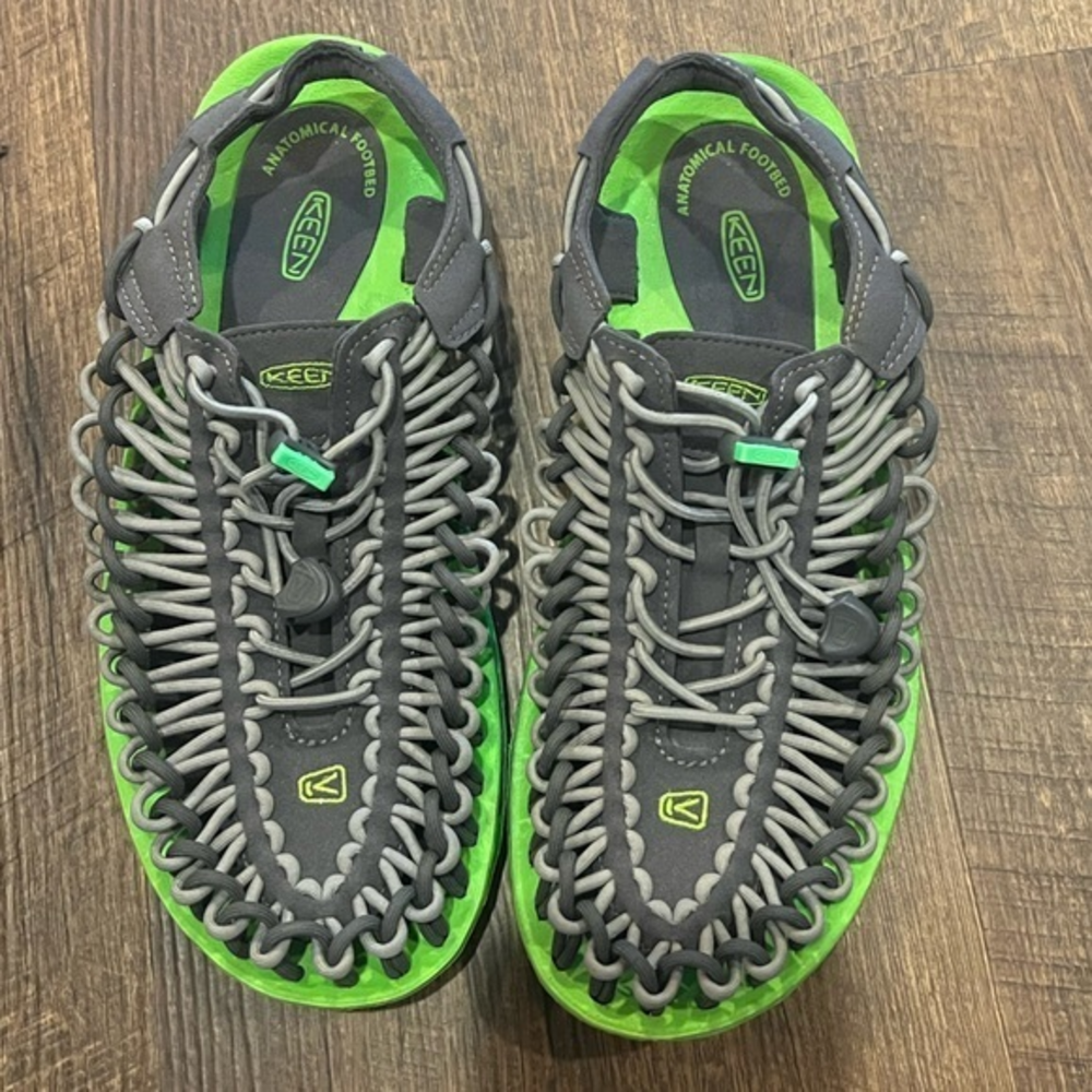 KEEN Men’s Grey/Green UNEEK Rope Sandal